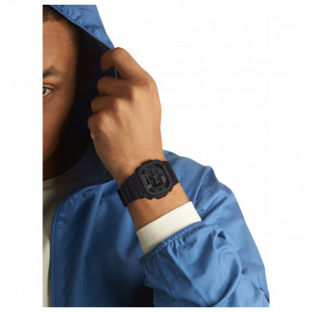 Casio GW-M5610U-1BER laikrodis