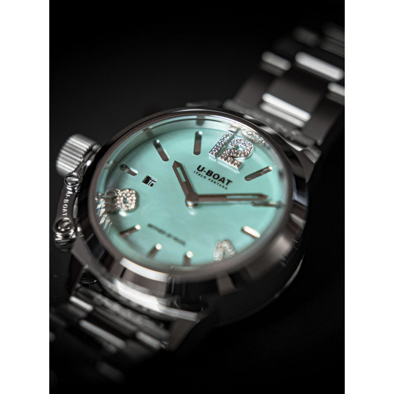 U-Boat 8900 laikrodis