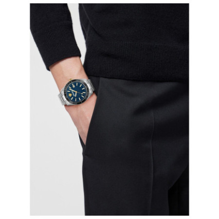 Versace VE8E00324 laikrodis