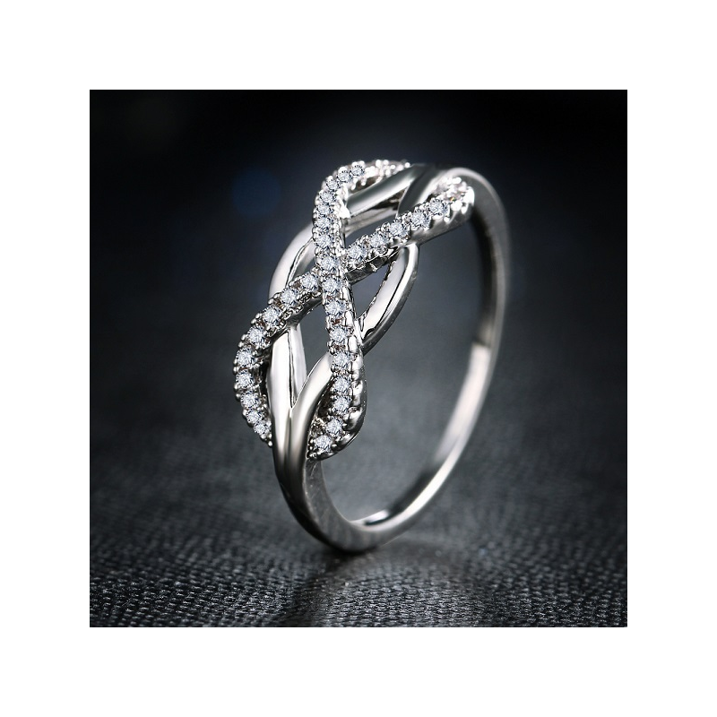 ŽIEDAS “INFINITY XI“, 17 DYDIS, 18K PAAUKSAVIMAS